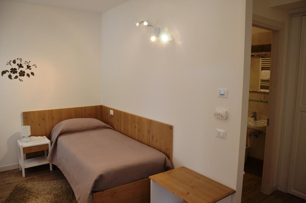 Hotel Agriturismo Al Luogo Del Giulio Maniago Pokój zdjęcie
